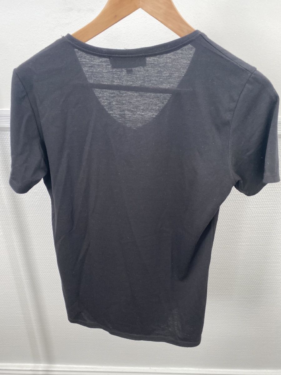 T-shirt: T Shirt – Nuovo (secondo la descrizione) da Luzern venduto da Willimaus 1
