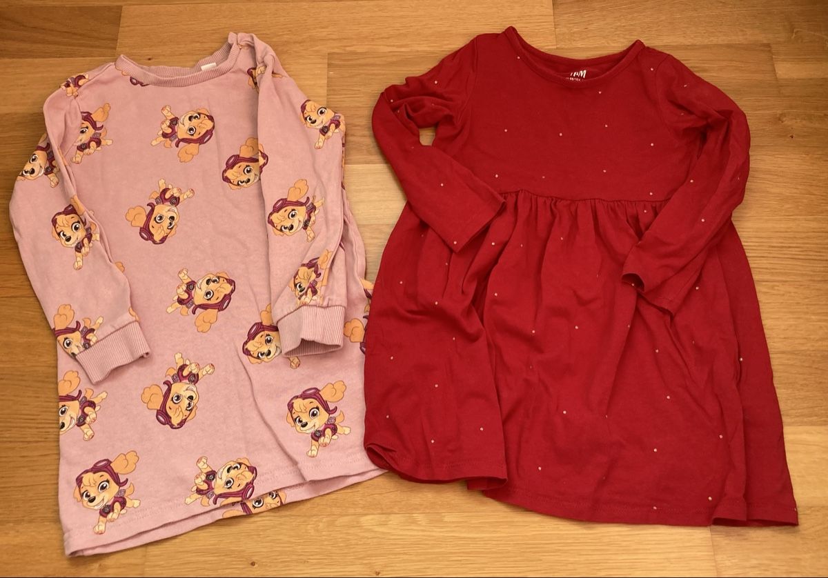 Lotti & Set di vestiti: Mädchen Kleiderpaket (Gr. 104-116) – Usato da Uster venduto da G_Vas 2