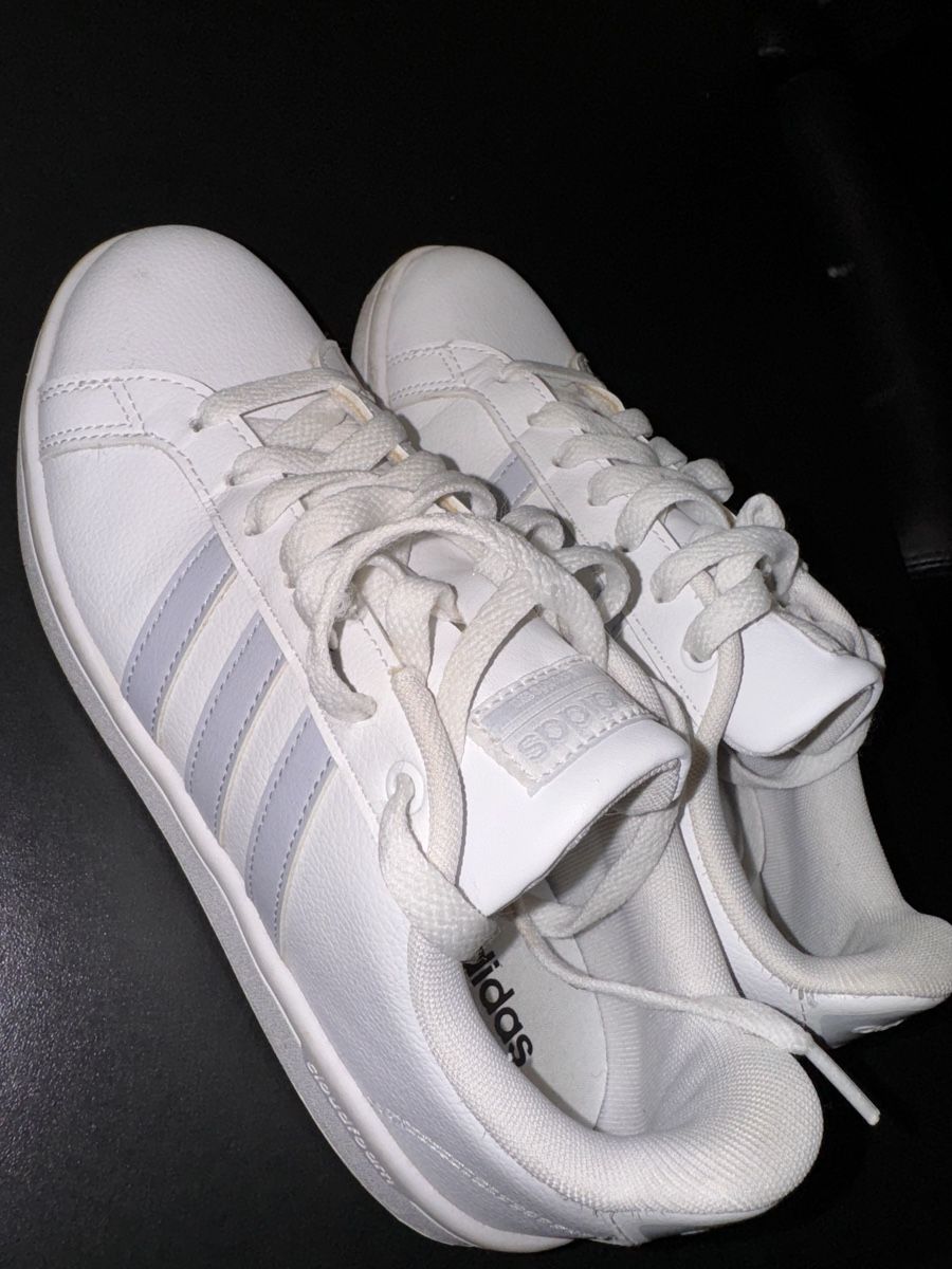Adidas Chaussures hommes: Baskets adidas – D'occasion à Lausanne par reb_87rc