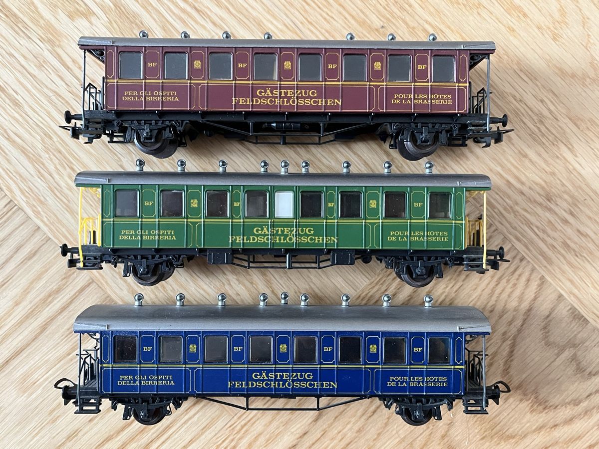 Liliput Modellini di ferrovie: Gästezug Feldschlösschen Liliput – Usato da Basel venduto da Re620_11627