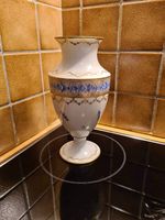 Vase en porcelaine konigl pr tettau