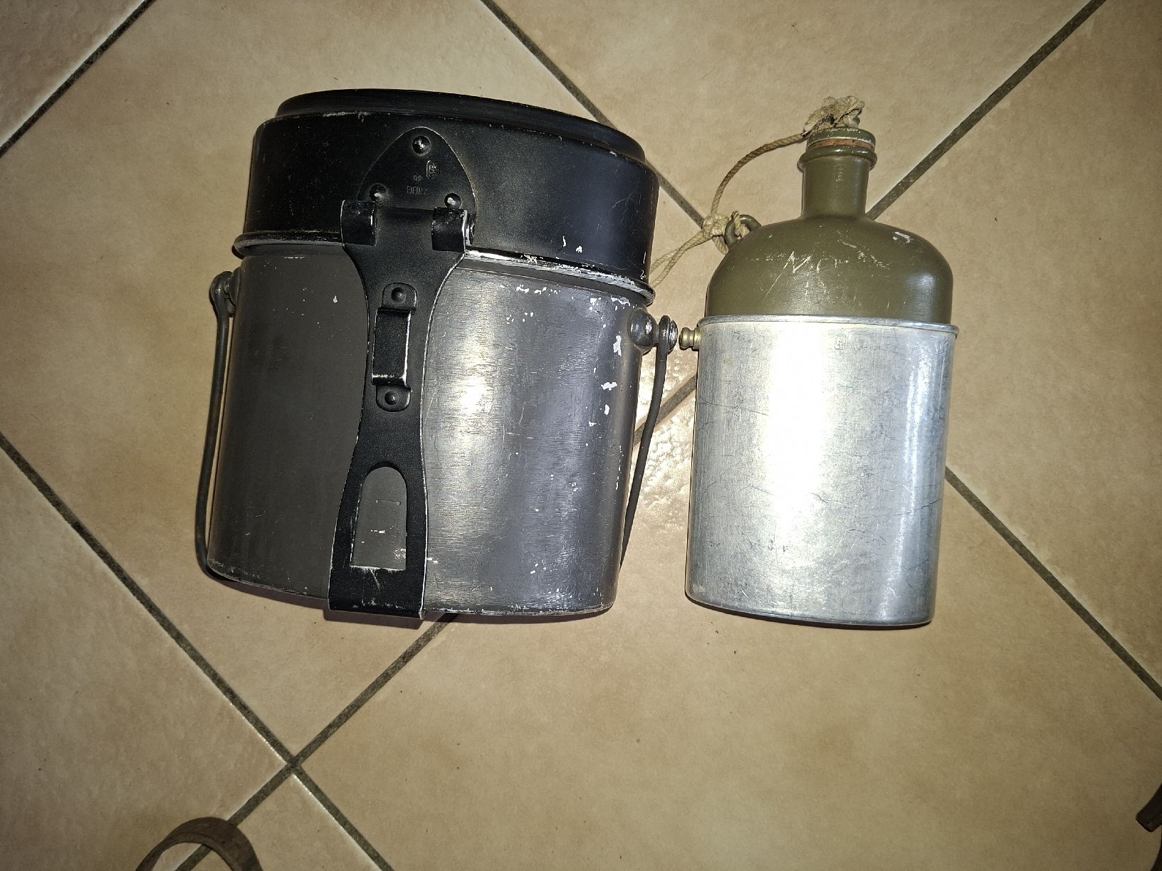 Schweizer Armee Rucksäcke: Schweizer Armee Militär Rucksack mit Brotsack – Gebraucht aus Schwanden Sigrisw von cadieux71 3