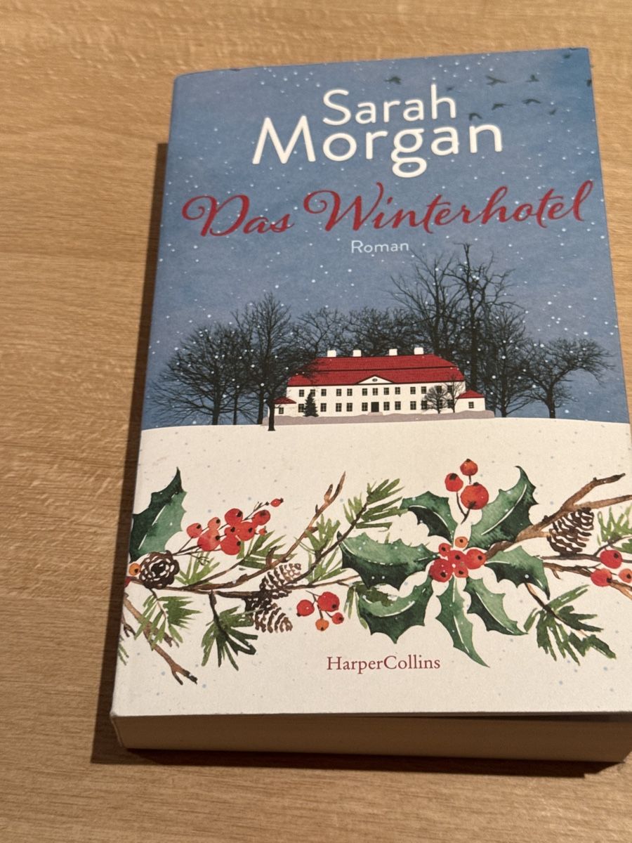 Libri: Sarah Morgan-Das Winterhotel – Usato da Oetwil am See venduto da clobi