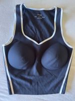 Oysho schwarz-weisser Sport BH