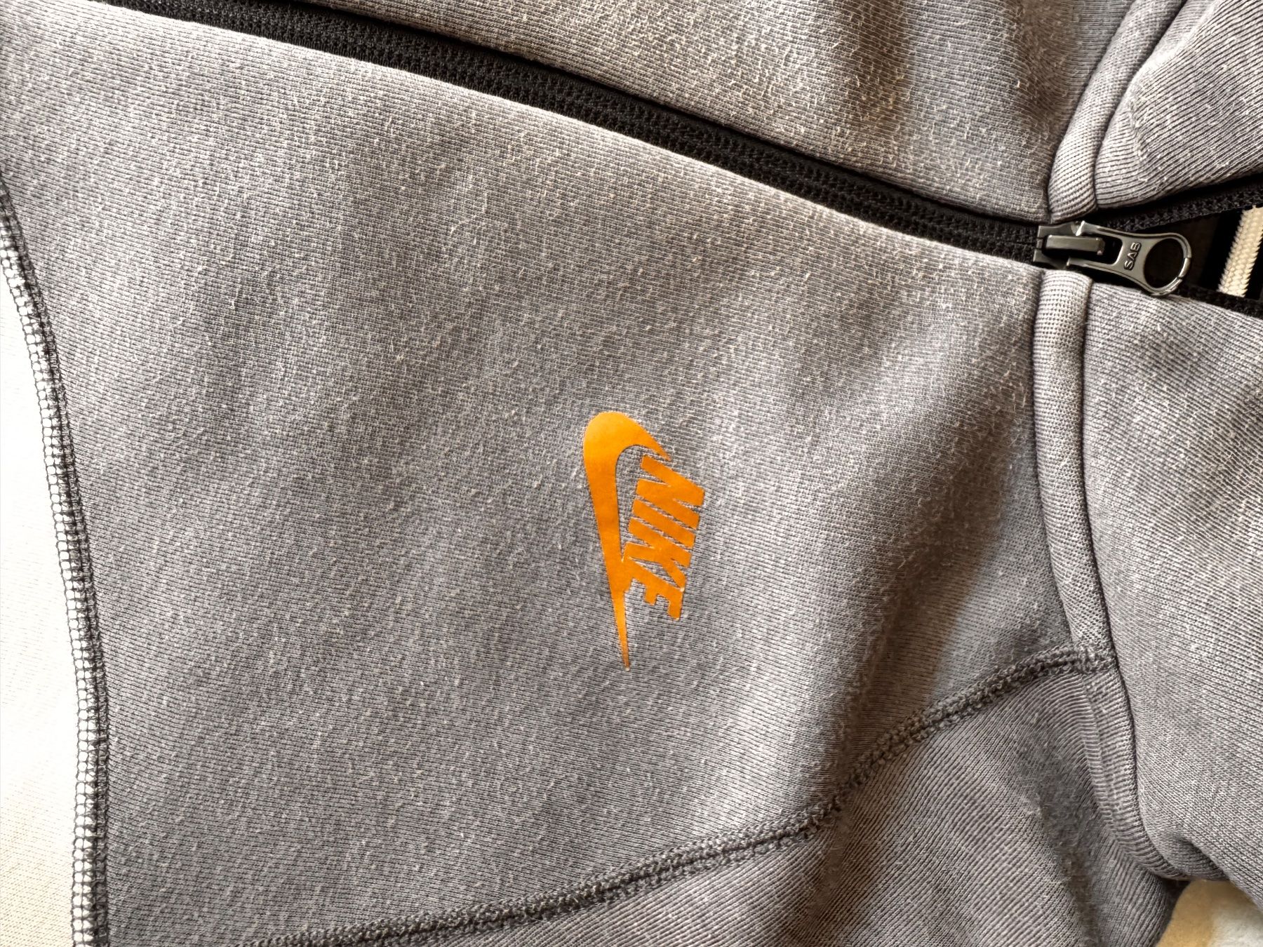 Maglioni & Felpe: 6 Kapuzenpullover mit Reisverschluss Grösse 158/164 – Usato da Adlikon b.Regensdf venduto da naf_56mv 1