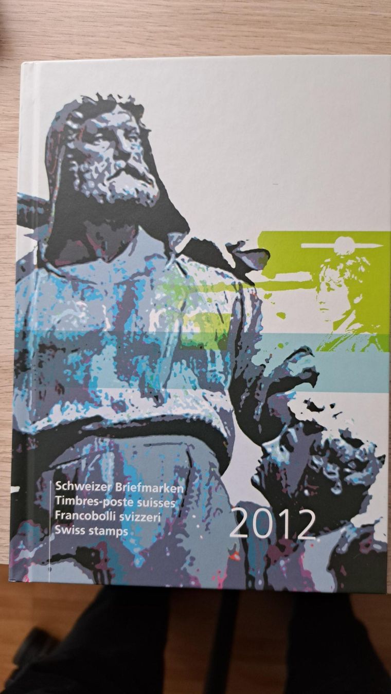 Tutti i francobolli: Schweizer Briefmarken Jahresbuch 2012 – Nuovo (secondo la descrizione) da Strengelbach venduto da zruktsnre45