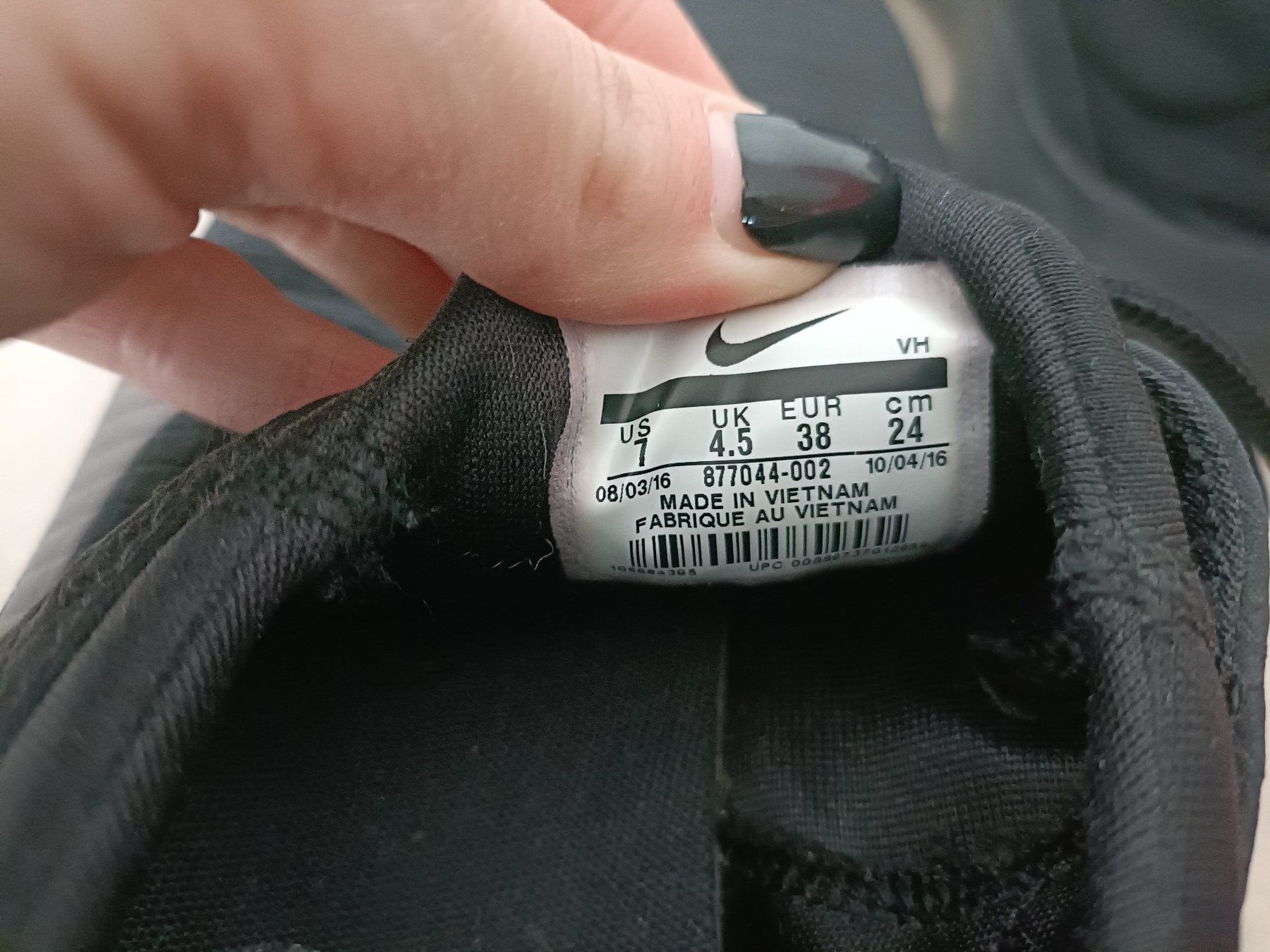 Nike Scarpe da donna: Nike Sneaker - Grösse 38 – Nuovo (secondo la descrizione) da Rickenbach b. Wil venduto da VeryLovelyThings 4