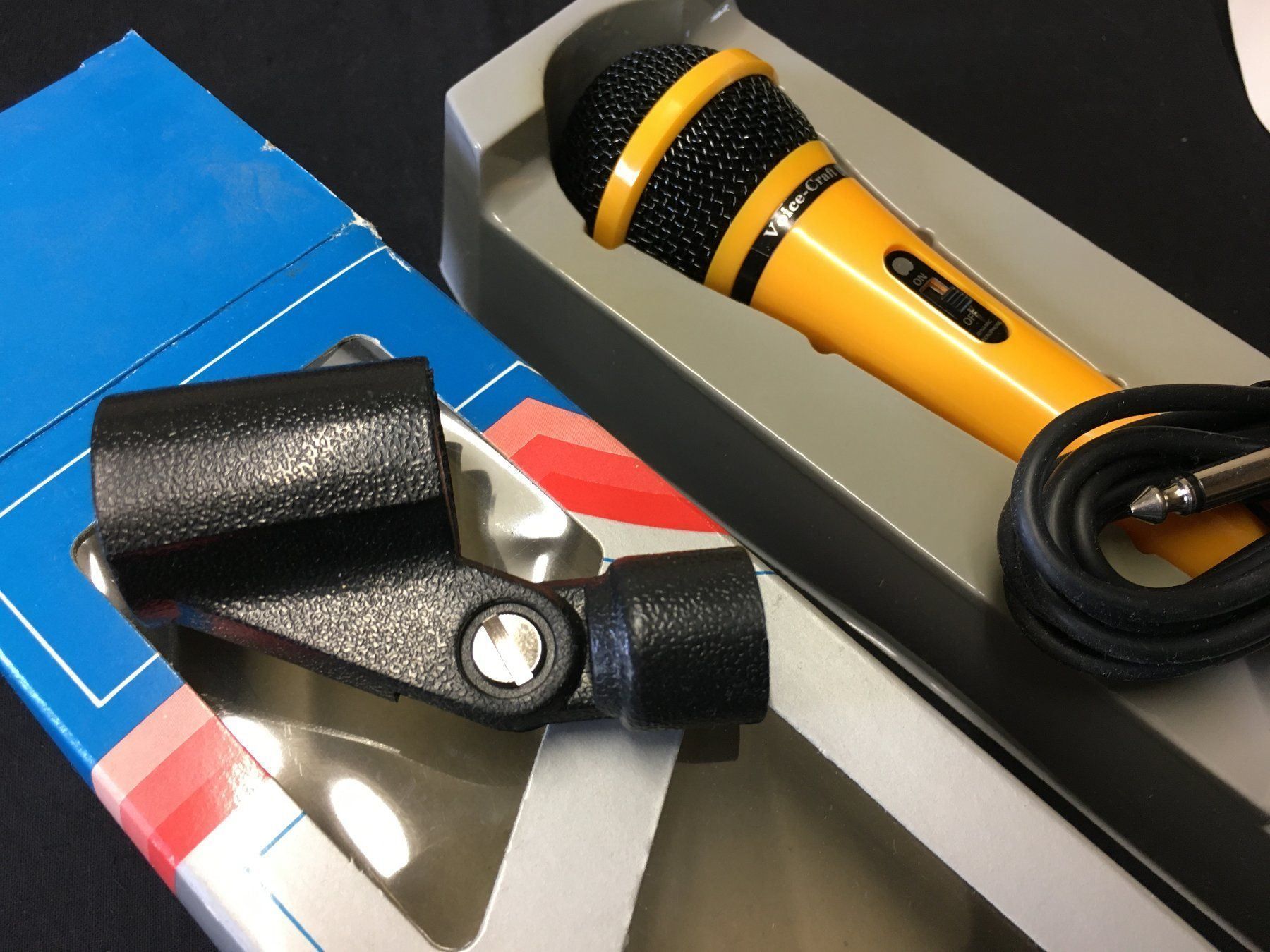 Mikrofone: Dynamic Microphone DM  300 – Neu (gemäss Beschreibung) aus Schaffhausen von sparzone 5
