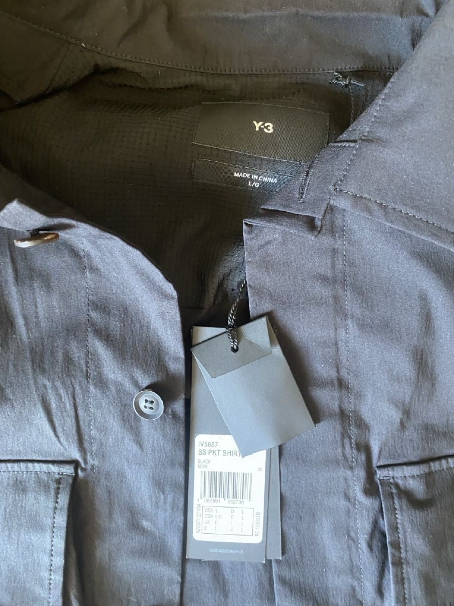 Chemises: Y-3 Kurzarm-Hemd / Neu, Gr.L – Neuf avec emballage d'origine à Basel par Sekijo 2