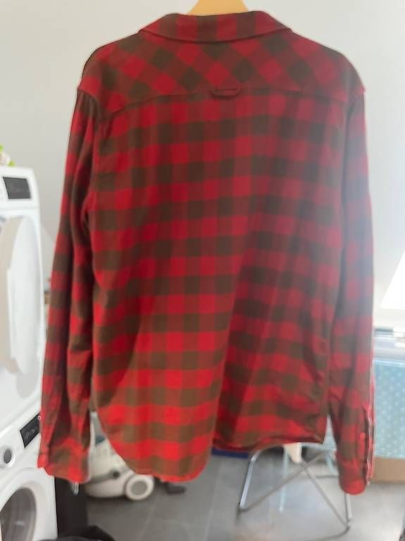 Camicie: Hemd von Billabong – Usato da Uttwil venduto da samnauner 1