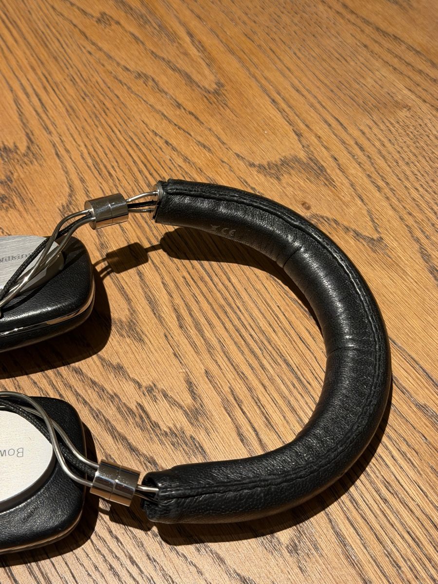 Bowers & Wilkins Cuffie: Bowers & Wilkins p5 – Usato da Zürich venduto da burbujita257 3