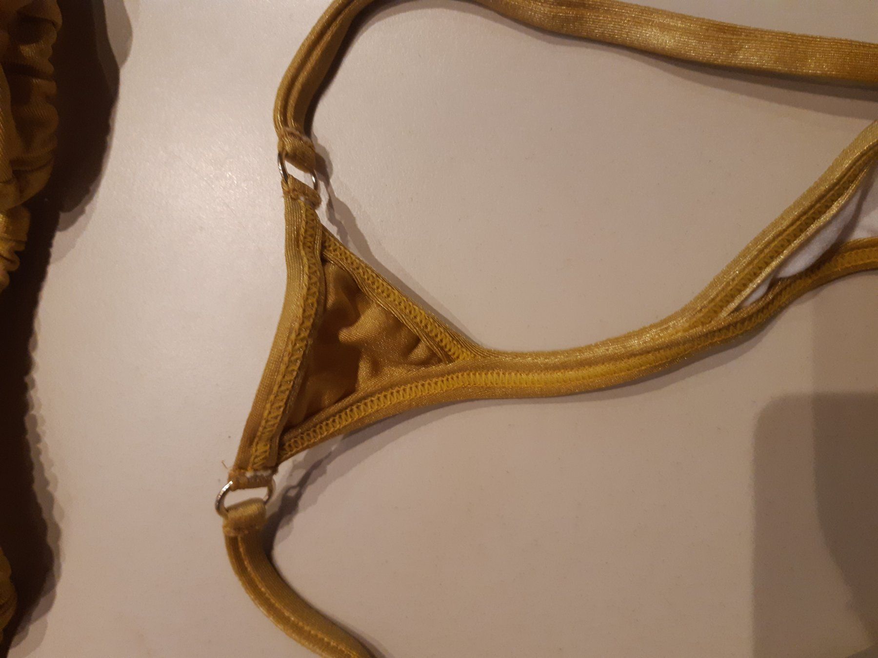 Badekleider & Bikinis: goldenes Bikini -  M - String - Brasilien – Neu und originalverpackt aus Ibach von fantasyfashion 5