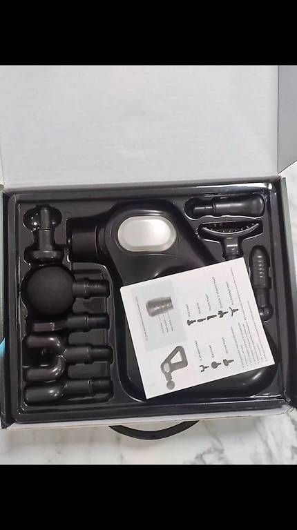 Dispositivi per massaggi: Massagegerät- Massage Gun – Nuovo e nell'imballaggio originale da St. Gallen venduto da podvinicka2 1