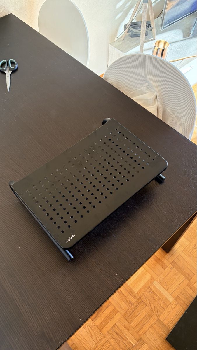 Racks & Supports: Support d’ordinateur portable LogiLink – D'occasion à Lausanne par seb.mcs 2