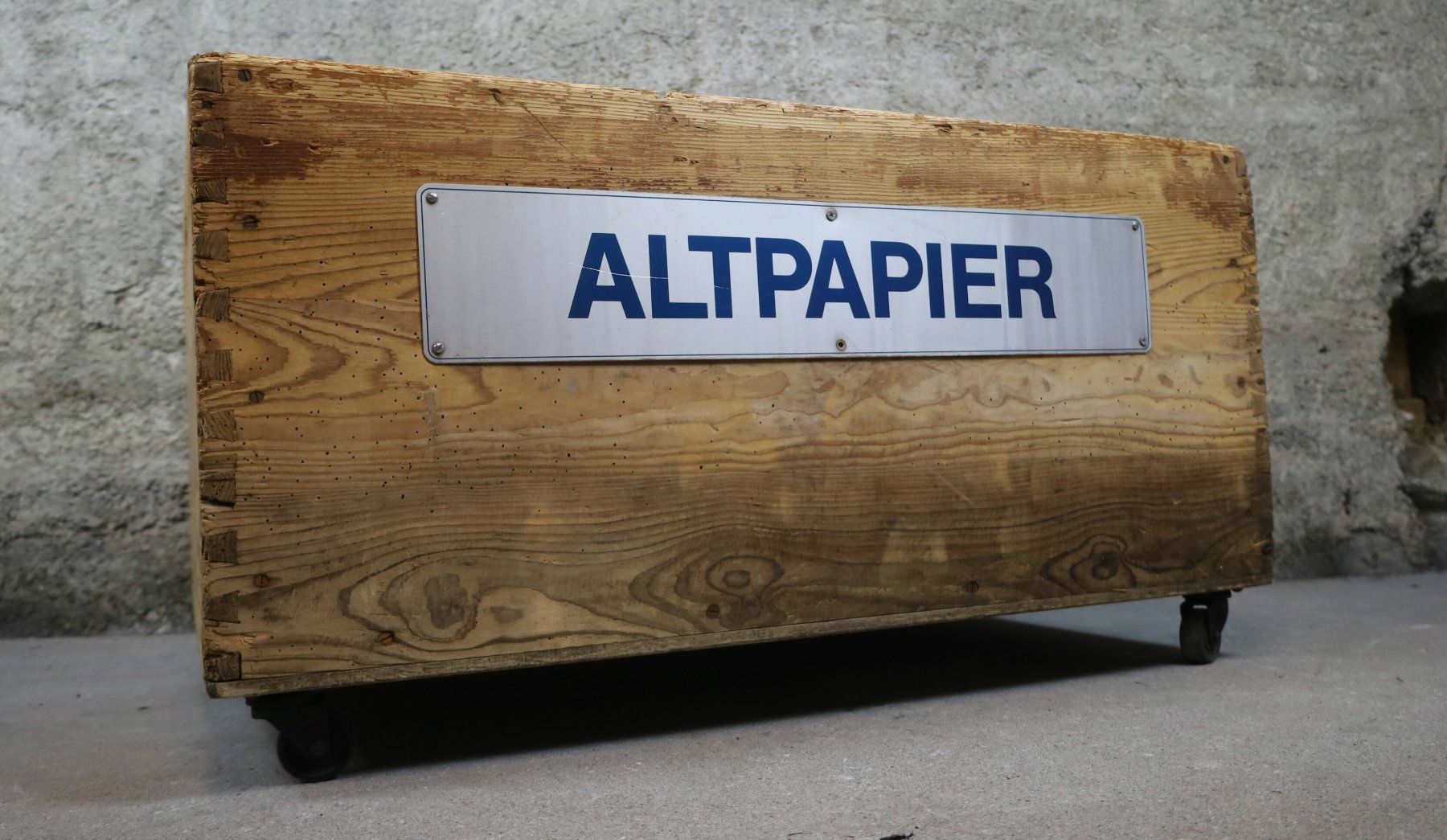 Transportkisten: XL Holzkiste, Kiste auf Lenkrollen "Altpapier" – Gebraucht aus Birrwil von brandschatz_birrwil 4