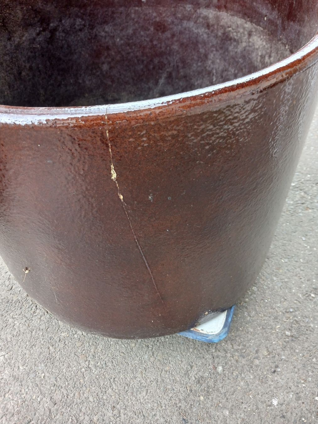 Vasi per fiori: Grosser Steingut Blumentopf – Usato da Hagenbuch ZH venduto da bromaer 2
