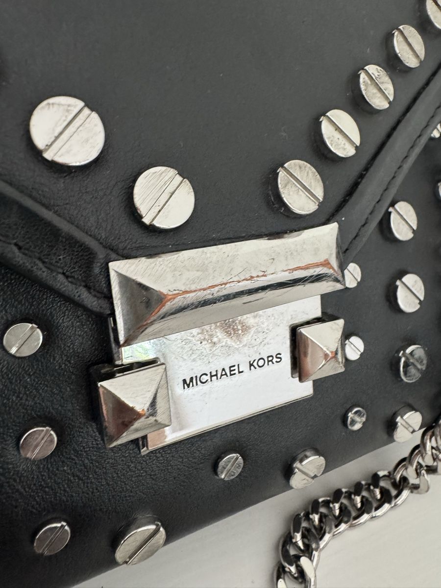 Michael Kors Borse da donna: Michael Kors Studded Black Leather Shoulder Bag – Usato da Versoix venduto da Bazanchiklovalova 2