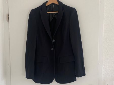 MARCCAIN warmer Blazer Gr. 36 schwarz wie NEU