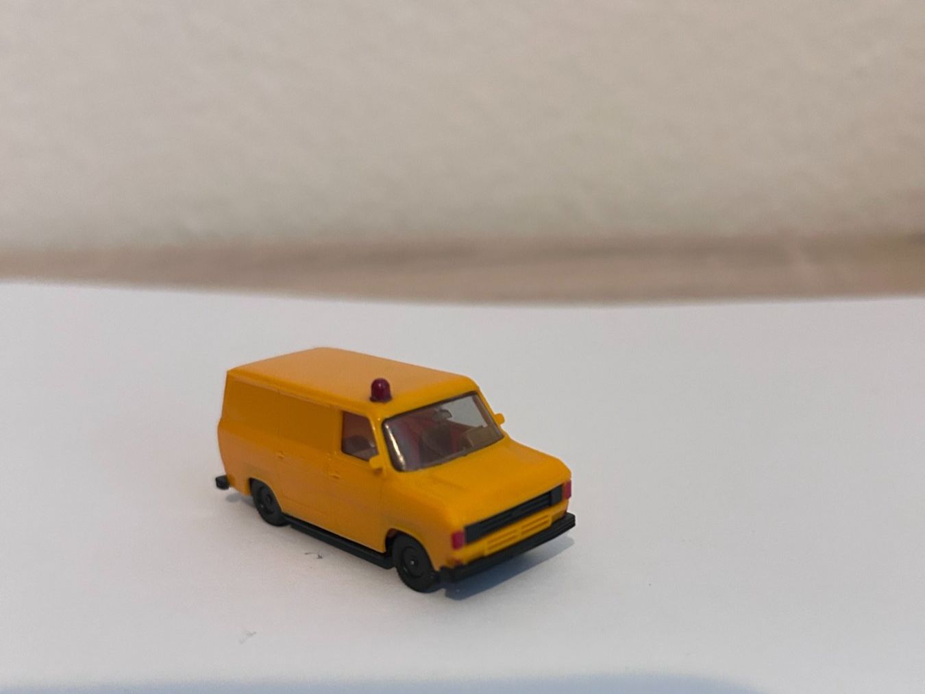 Wiking Modellini d'auto: Wiking Ford Transit mit Blinklicht – Usato da Goldach venduto da Manyro55 2