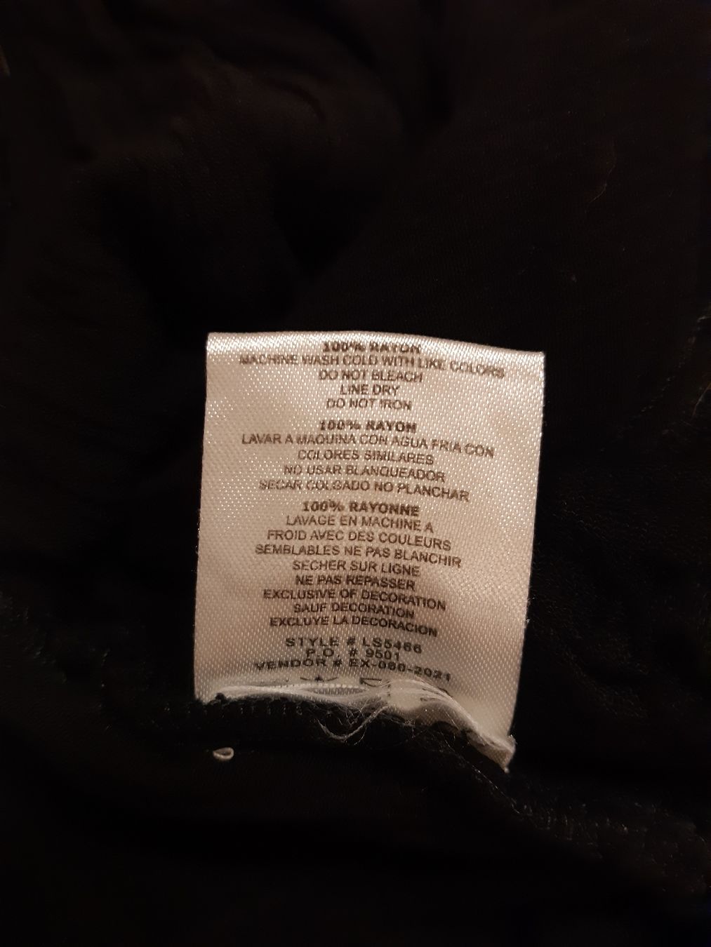 Tops: Bauchfreies Schwarzes Top – Gebraucht aus Toffen von Gwunderegge77 3