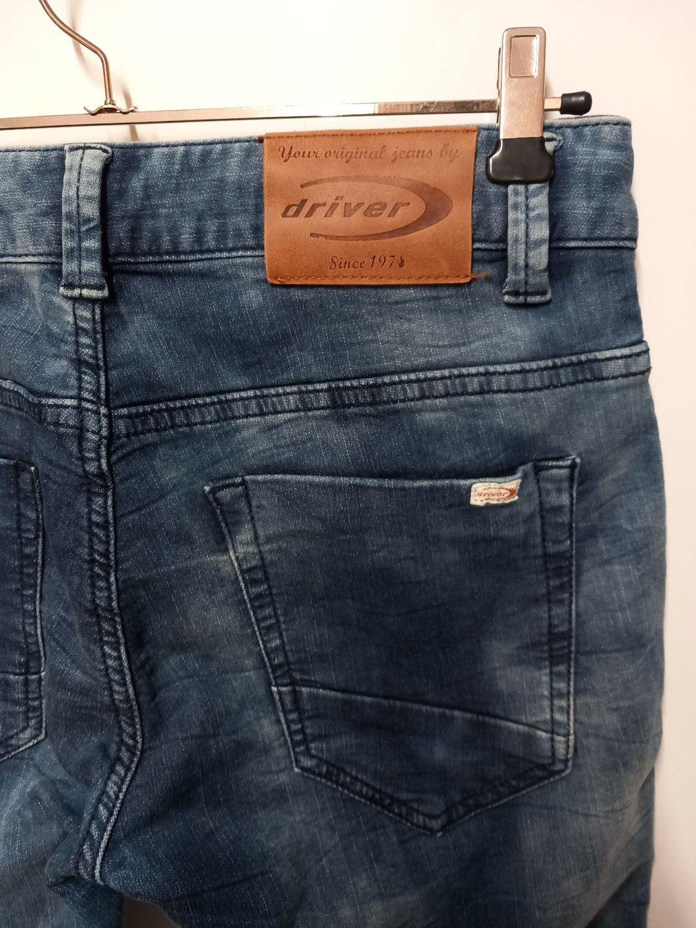 Jeans: Driver Jeans W29 Damen, Stretch, Used Look – Usato da Merligen venduto da muss_haben 4