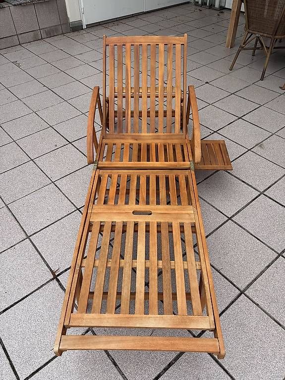 Sedie a sdraio: Gartenliege aus Teakholz – Usato da Luzern venduto da Poldi2 2