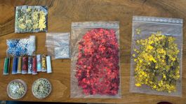 16-teiliges Bastelset mit Glitzer, Sternen und Schneeflocken
