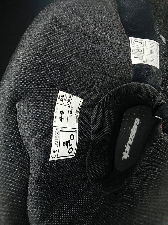 Alpinestars Herrenschuhe: Alpinestars Motorradstiefel Gr. 44 – Gebraucht aus Dättlikon von fab_5p9h 4