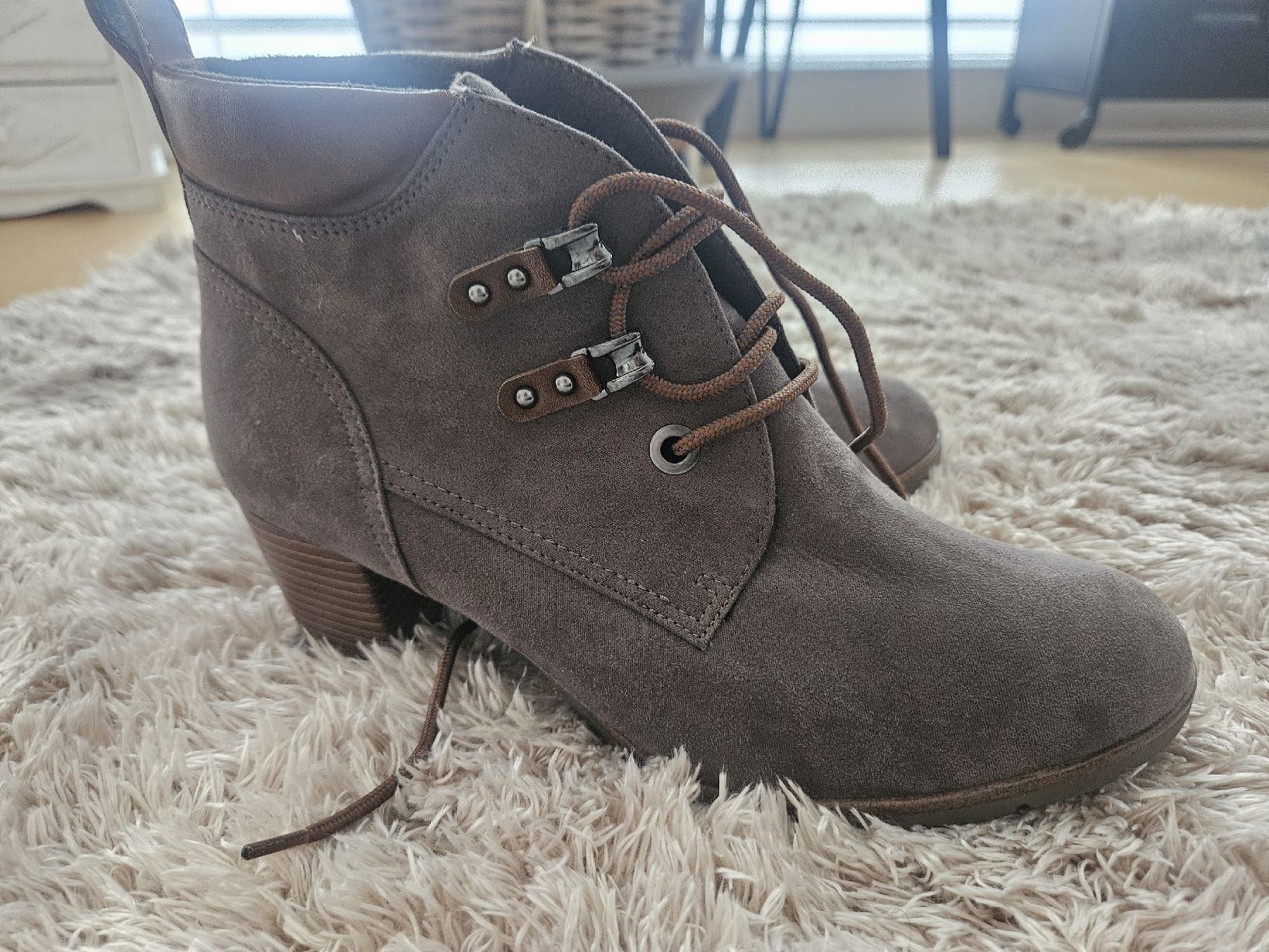 Scarpe da donna: Marco Tozzi Stiefeletten Boots Stiefelchen wildleder – Nuovo (secondo la descrizione) da Pratteln venduto da madi1990 1