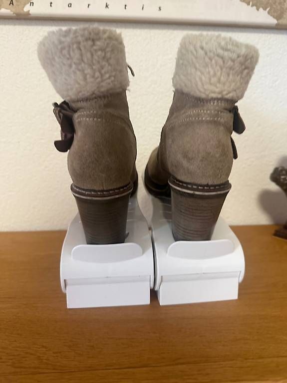 Damenschuhe: Tamaris Damine Winter Stiefelette – Gebraucht aus Zuzwil SG von Boho-Style 1