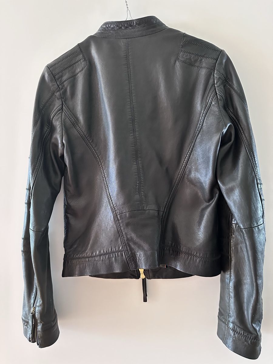 Hugo Boss Giacche: Lederjacke Hugo Boss – Usato da Liebefeld venduto da Alsager 1