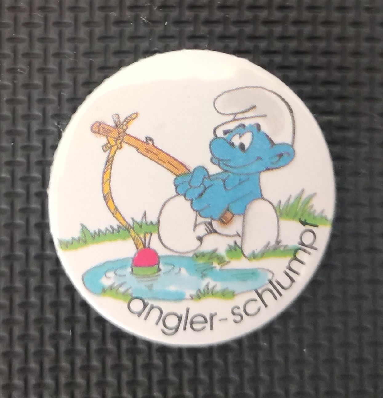 Spille & Fermagli: Schlumpf Broschen – Usato da Chur venduto da Nisami 2