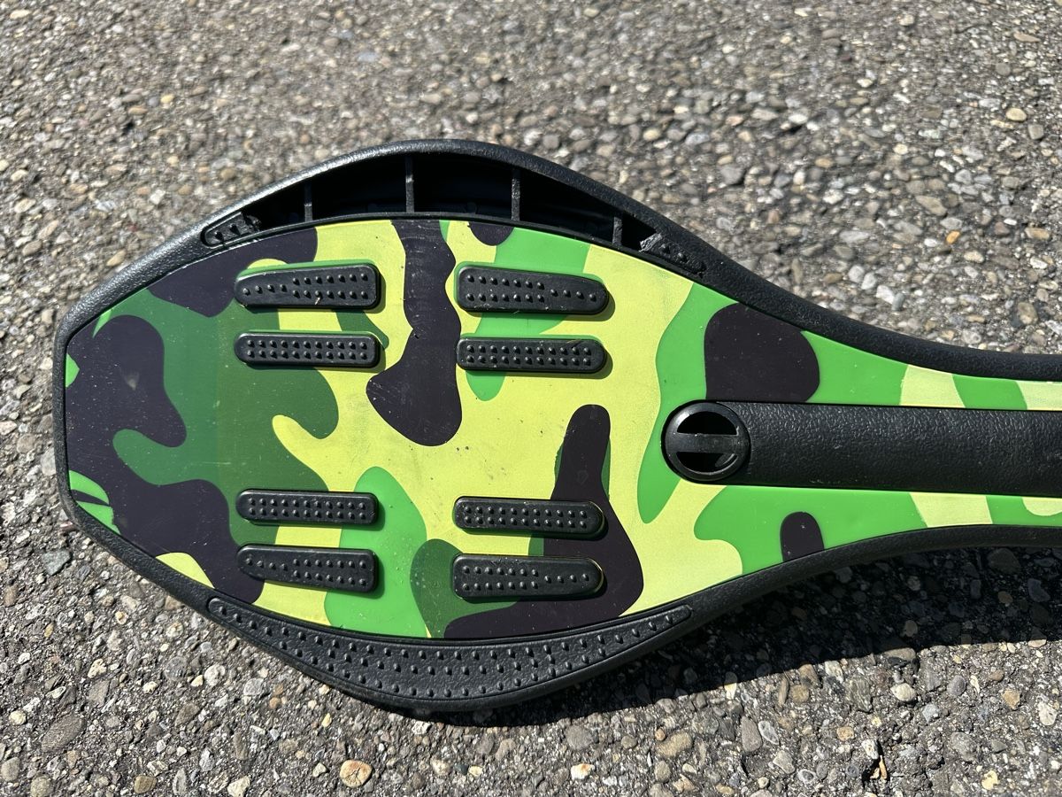 Skateboards: Waveboard Camouflage – Gebraucht aus Zufikon von tam_gfx6 2