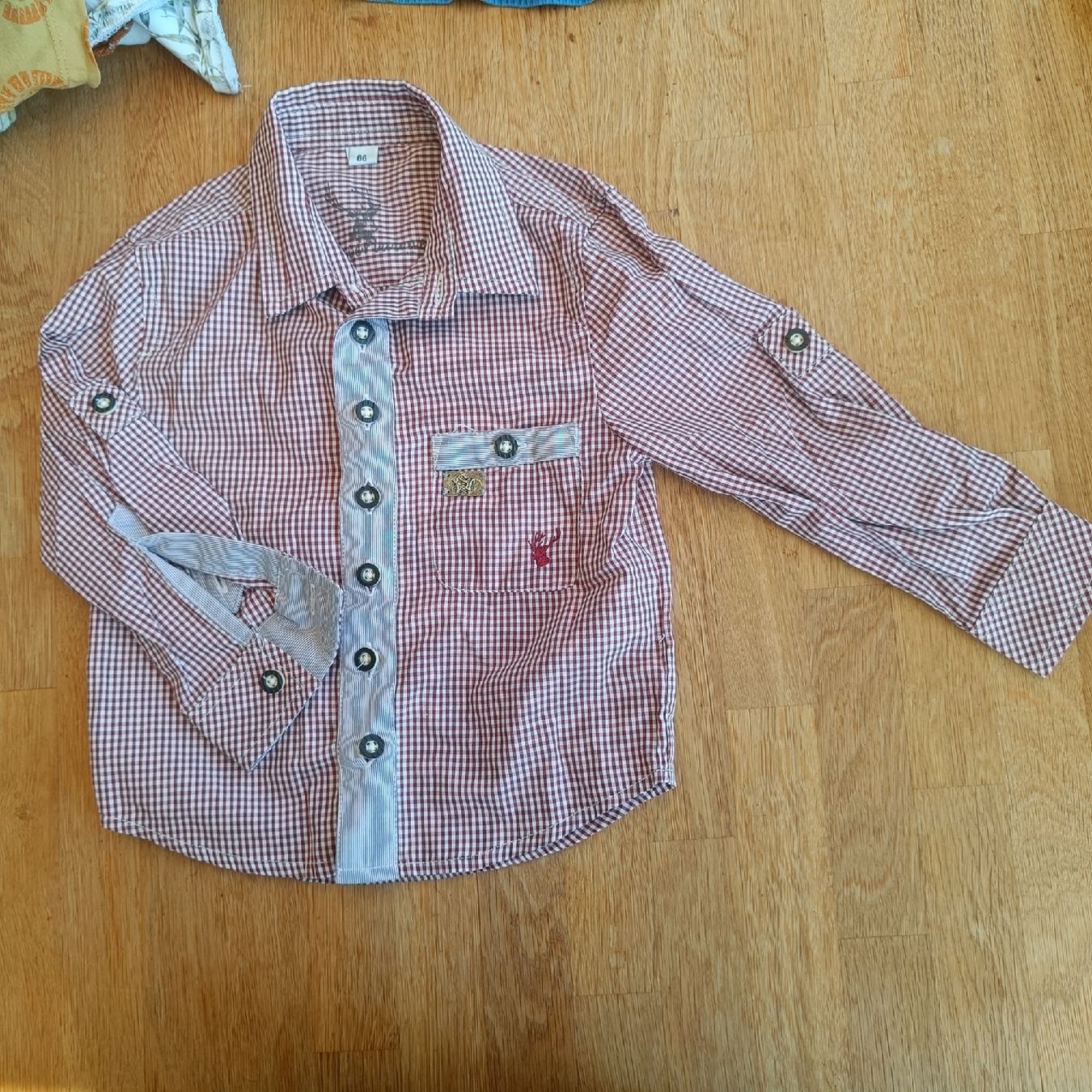 Chemises, T-shirts & Polos: Hemd Grösse 86 – D'occasion à Jaberg par urig17.