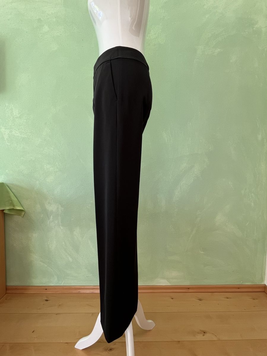 Strenesse Pantaloni: Strenesse Blue: Hose schwarz, Gr. 34 – Usato da Basel venduto da Baseline28 1