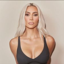 Profile image of kim-kardashian