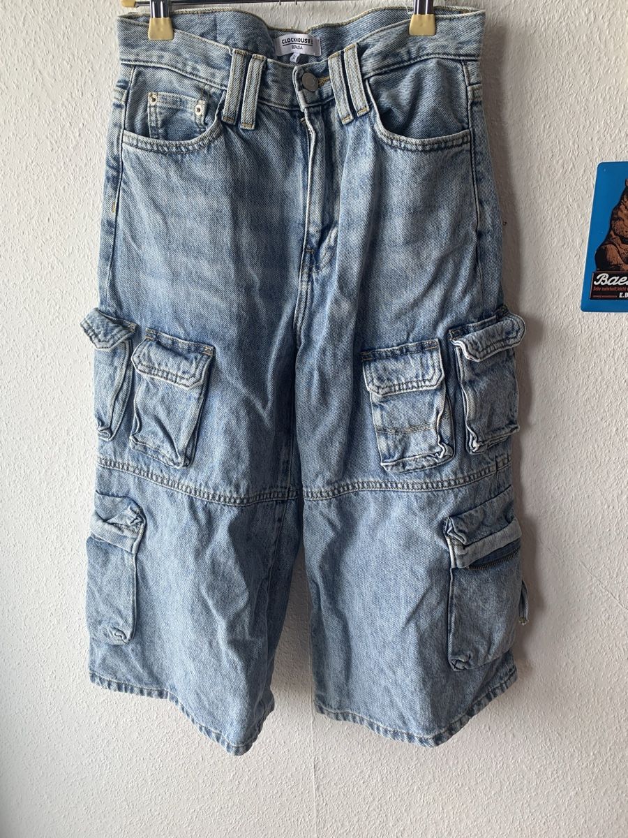 C&A Jeans: Y2K bermuda – Usato da Hauterive NE venduto da may_ys2m 2