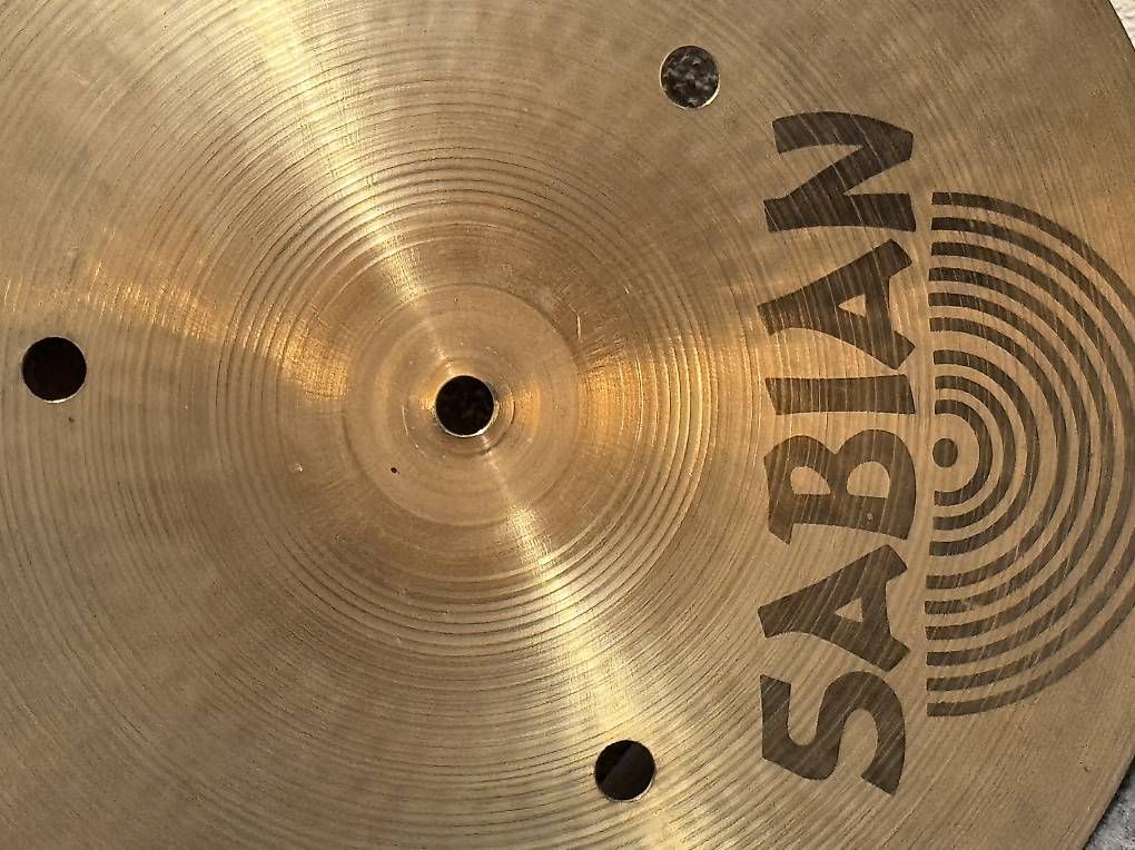 Sabian Strumenti musicali: Sabian Flat Hats – Usato da Balgach venduto da Kraxlifant 2
