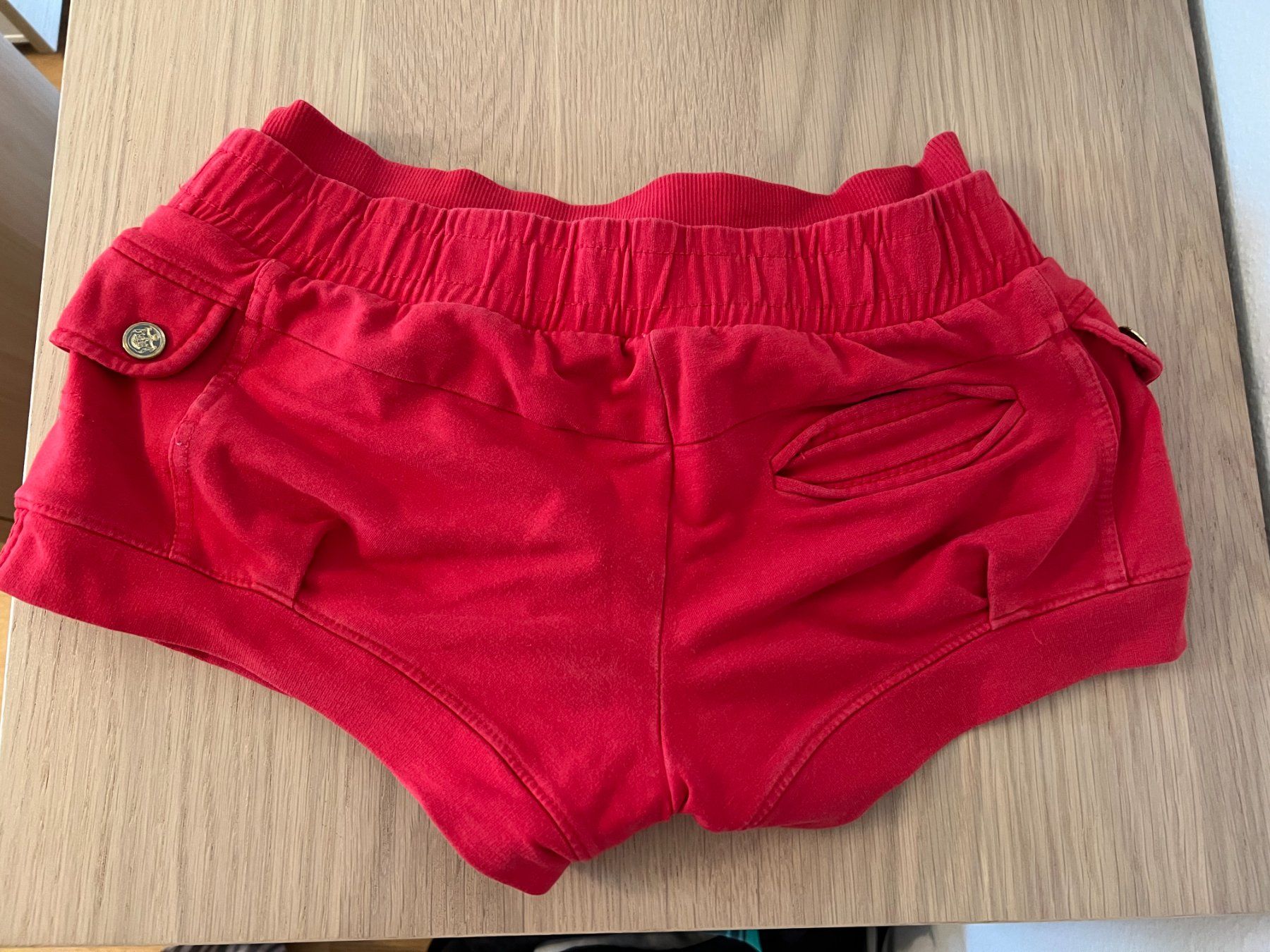 Pantaloni: Pantaloncino rosso donna – Usato da Bôle venduto da dany2021 1