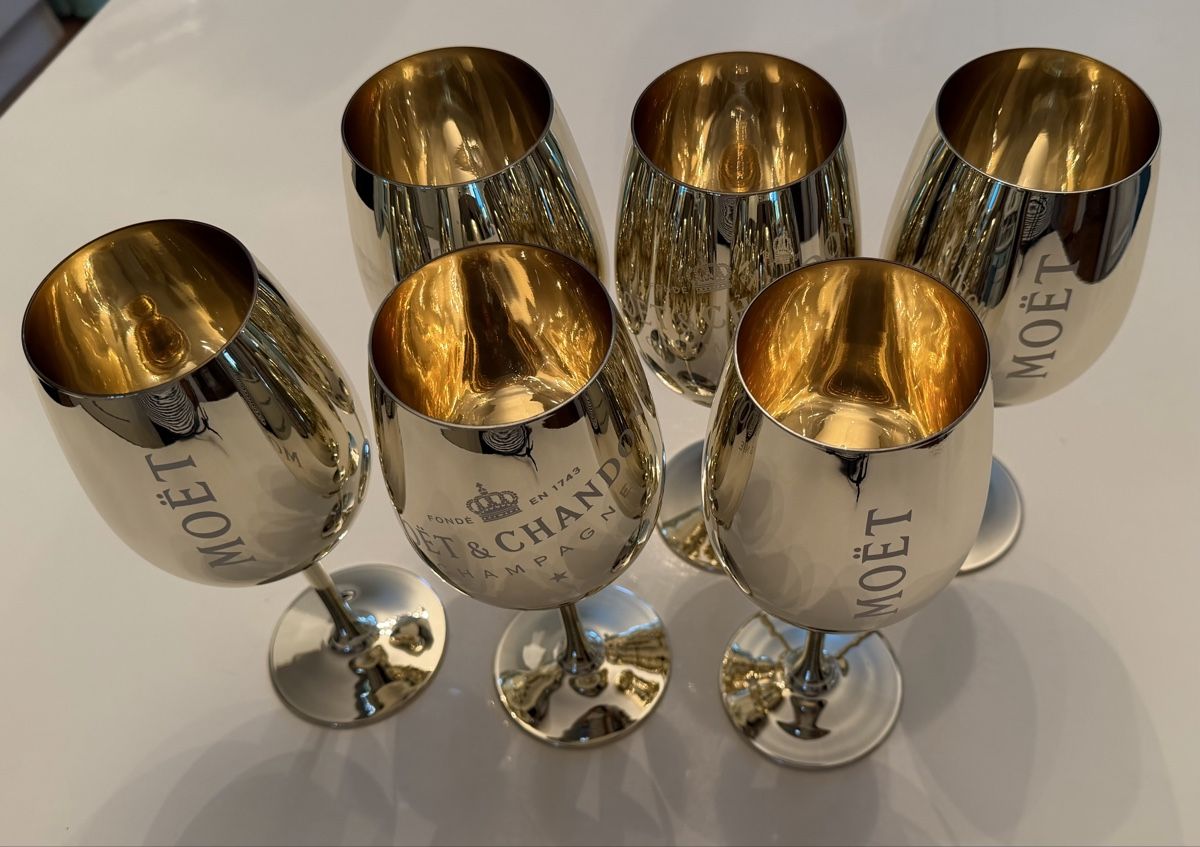 Bicchieri: 6er Set Moet & Chandon Champagnerkelche neuwertig – Nuovo (secondo la descrizione) da Grabs venduto da blueye57 1