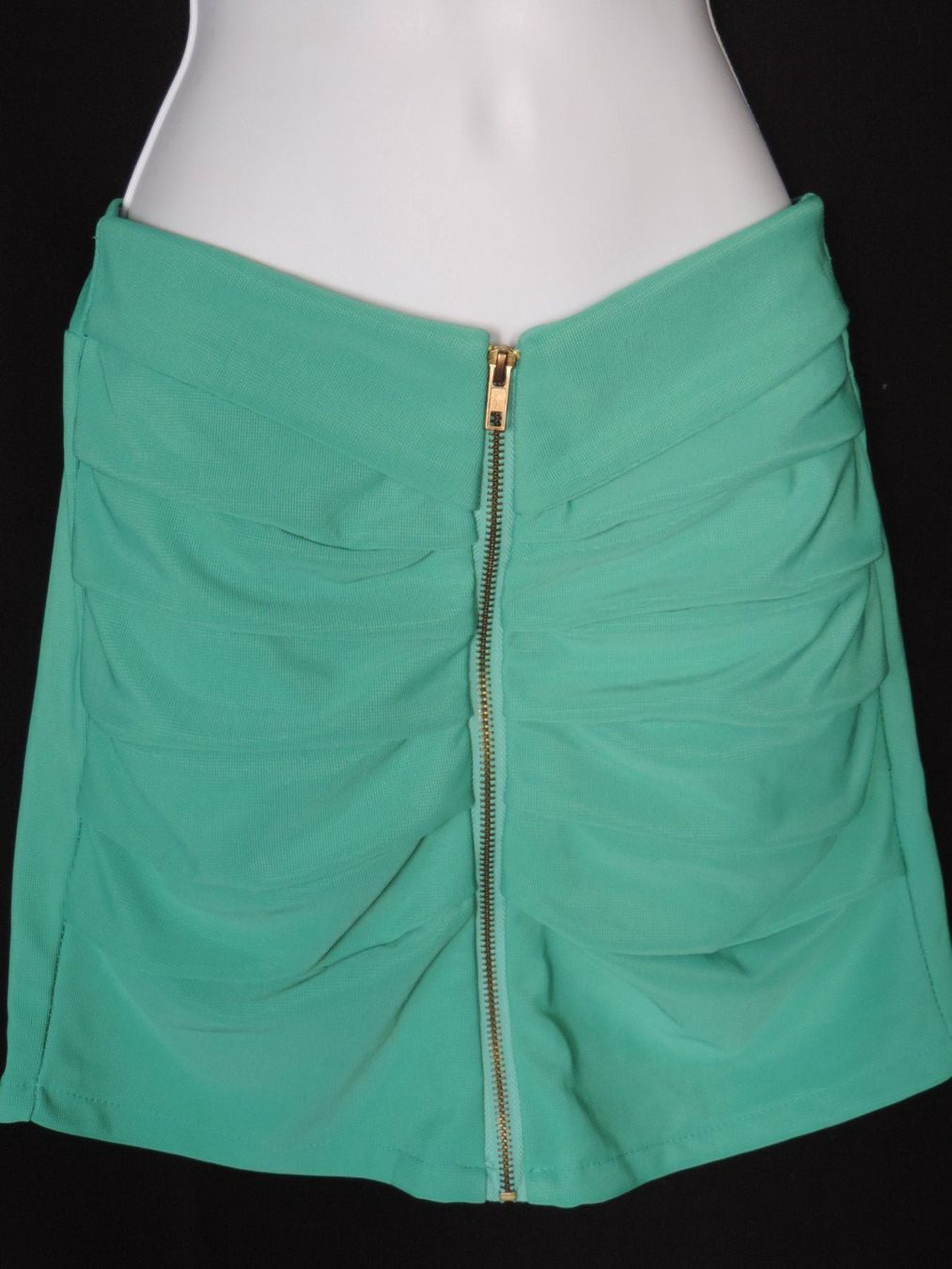 Gonne: jupe vert turquoise – Usato da Genève venduto da Axelle333 1