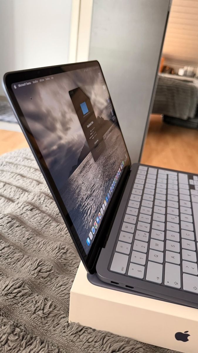 Apple Notebook: MacBook Neo Apple A18 Pro occasion – Nuovo (secondo la descrizione) da Delémont venduto da m7z_rfl6 3