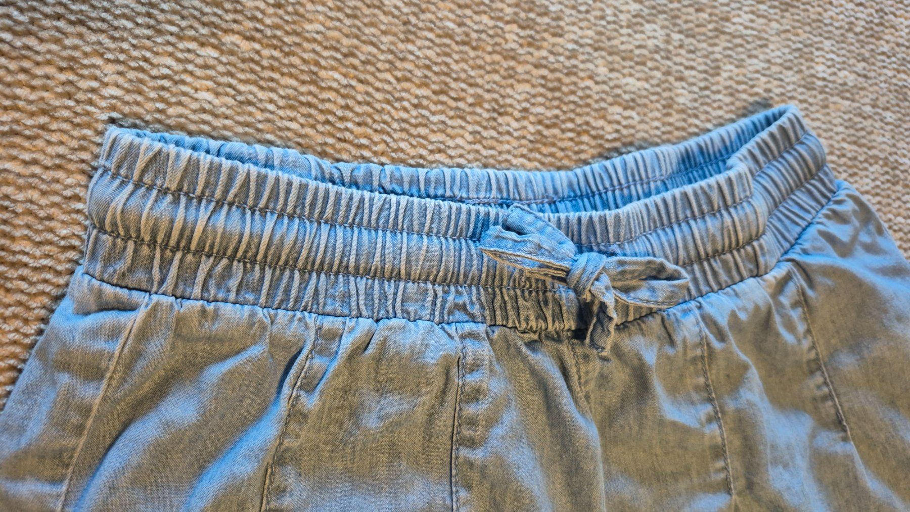 Hosen: Mädchen Shorts Gr. 140 – Neu (gemäss Beschreibung) aus Winterthur von cbe_5ph7 2