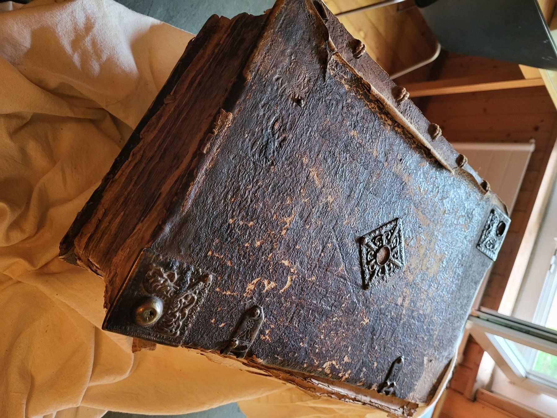 Libri: Bibel M DC XCI (1691) – Difettoso da Hoelstein venduto da FridlS