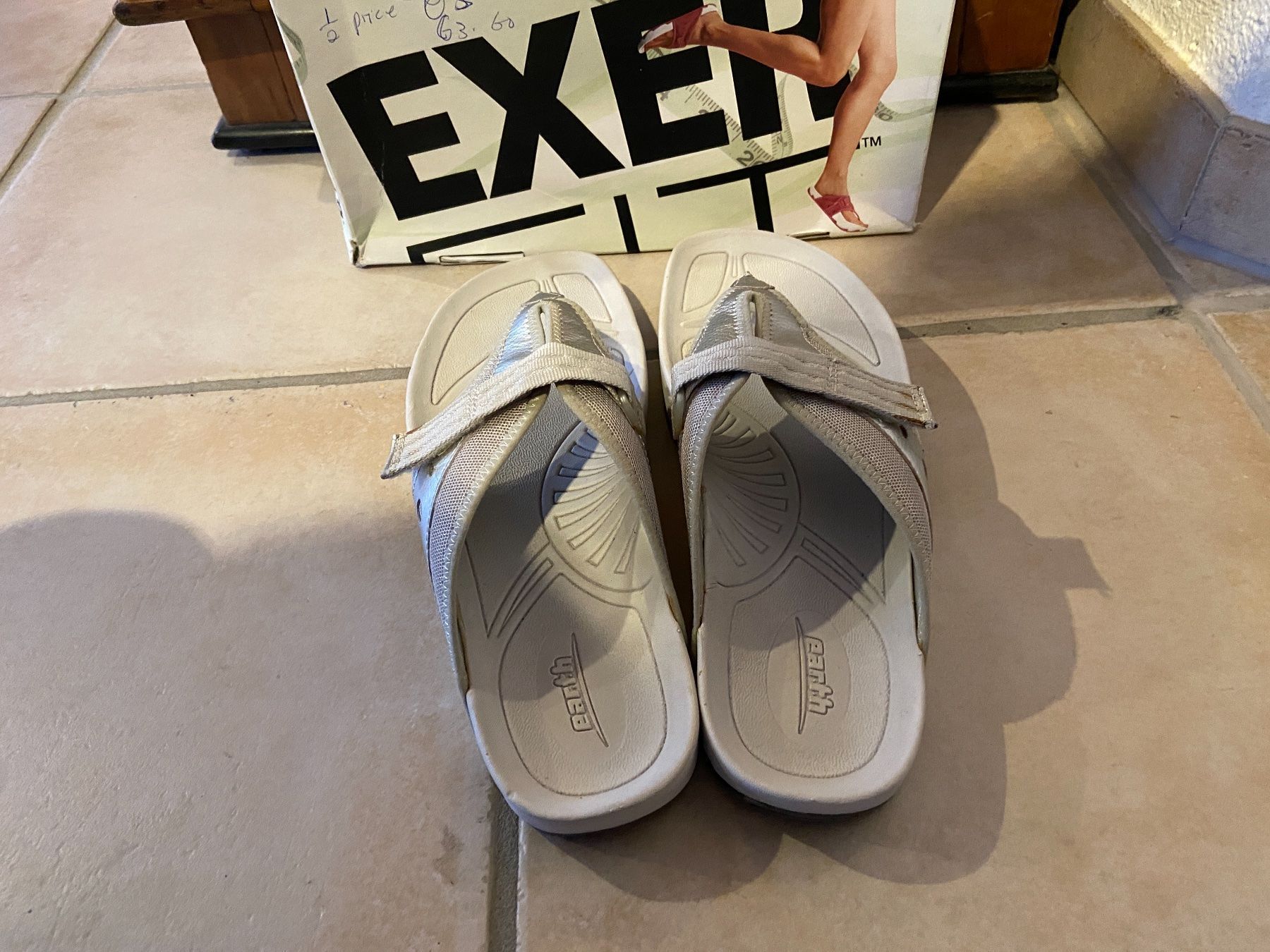 Scarpe da donna: Exer Schuhe Flip Flops Grösse 40 – Usato da Beatenberg venduto da nonnkari 5
