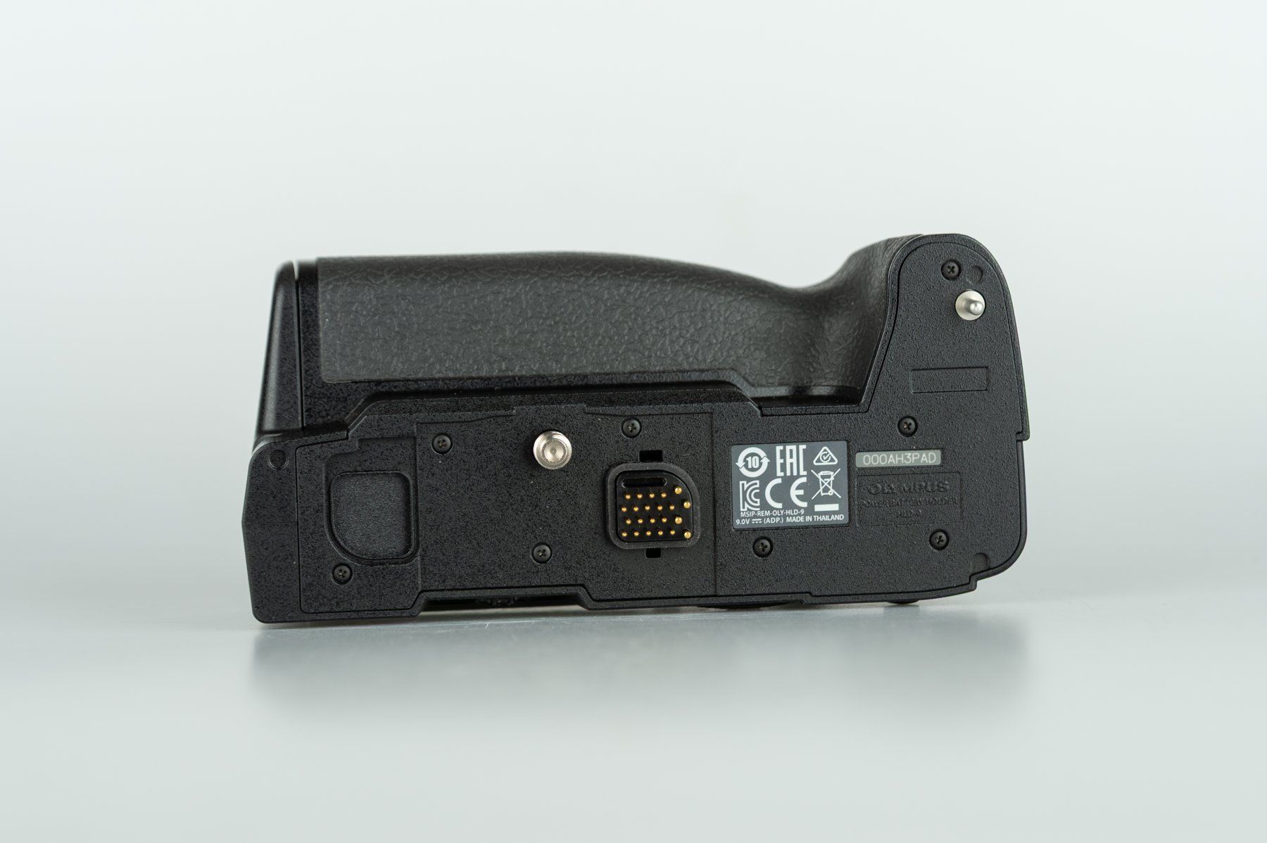 Olympus Altri Accessori: Olympus HLD-9 Batteriegriff zu E-M1 Mark II – Usato da Frauenfeld venduto da foto_winiger_gmbh 6