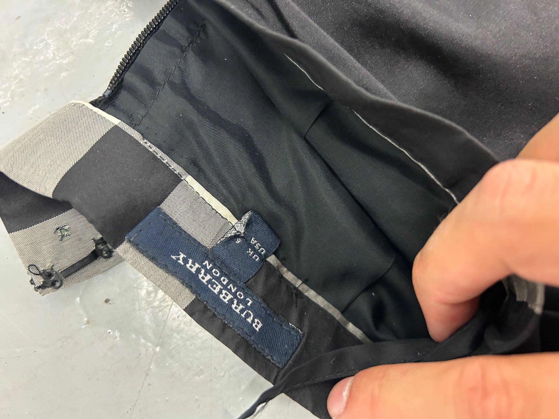 Burberry Röcke: Burberry Rock mit Schleife – Gebraucht aus Bern von floorball_zoro 4
