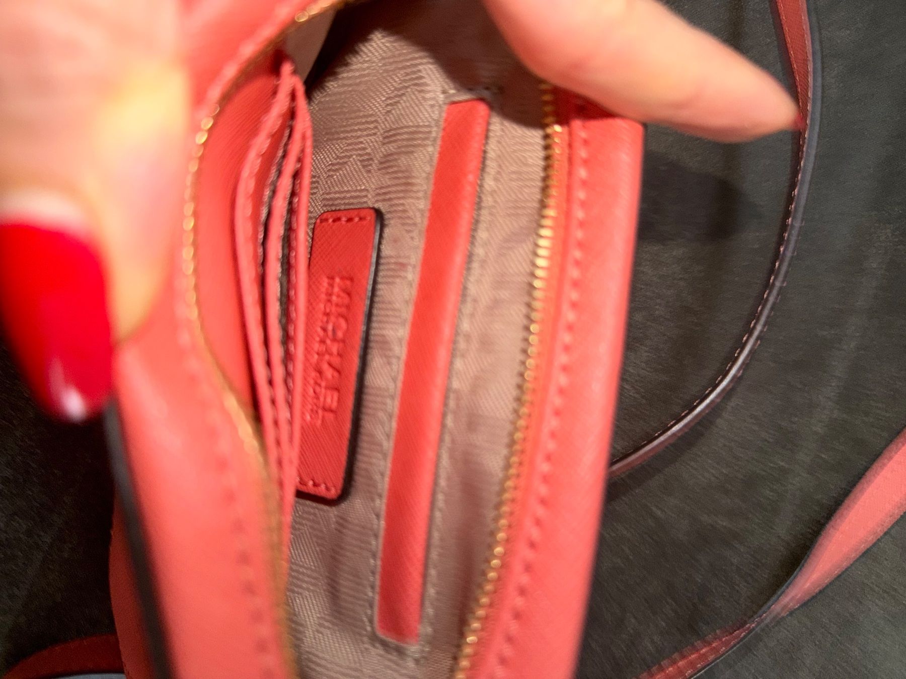Borse da donna: Michael Kors Tasche – Usato da Sissach venduto da Izypizy1 3