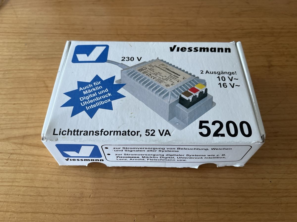 Viessmann Modellini di ferrovie: Viessmann 5200 Lichttransformator – Nuovo (secondo la descrizione) da Zürich venduto da mat_hr9r 1