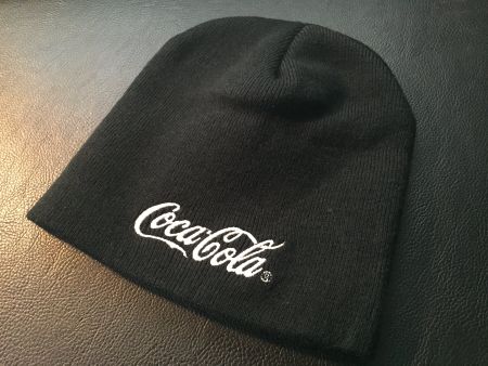 Coca Cola 10er Set Mützen/Beanie - neu & originalverpackt